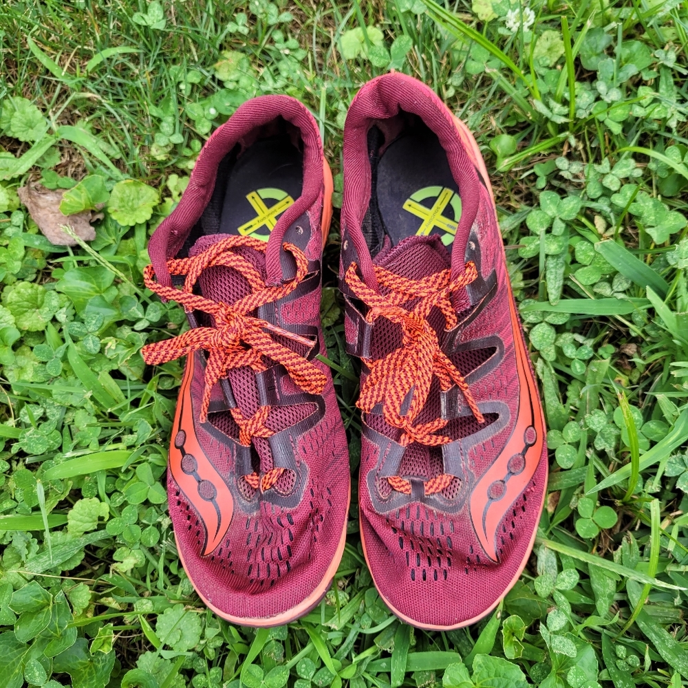 Saucony XC spikes women's size 9